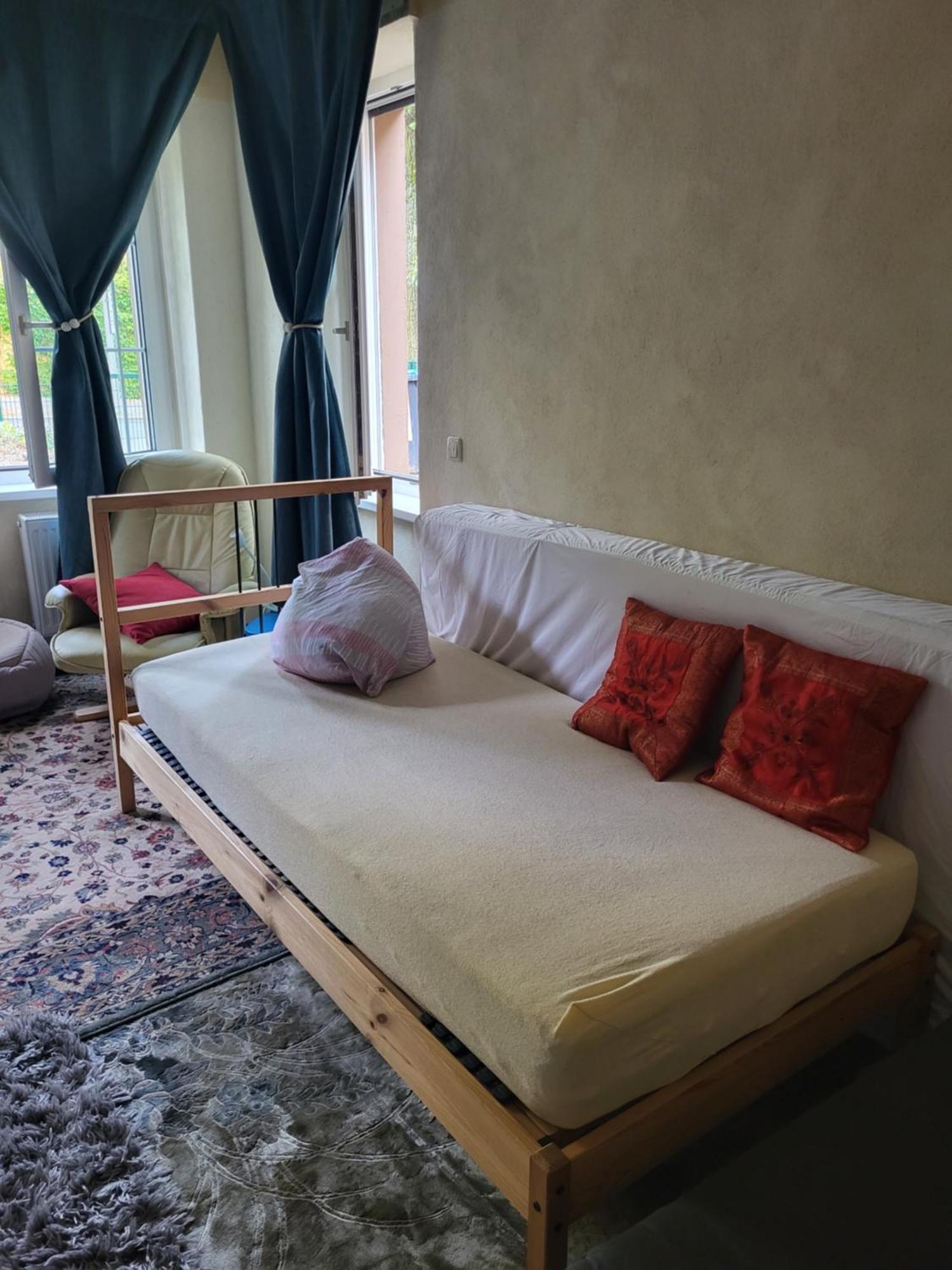 Dhamma-Retreat In Berlin Apartment Екстериор снимка